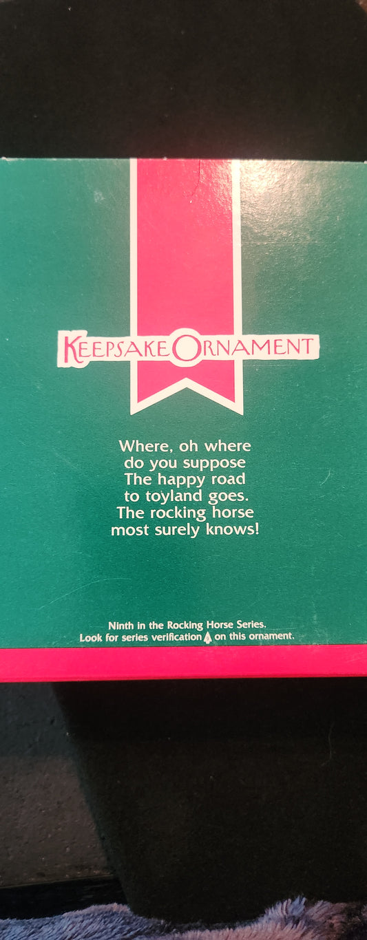 VINTAGE HALLMARK ORNAMENT 1989