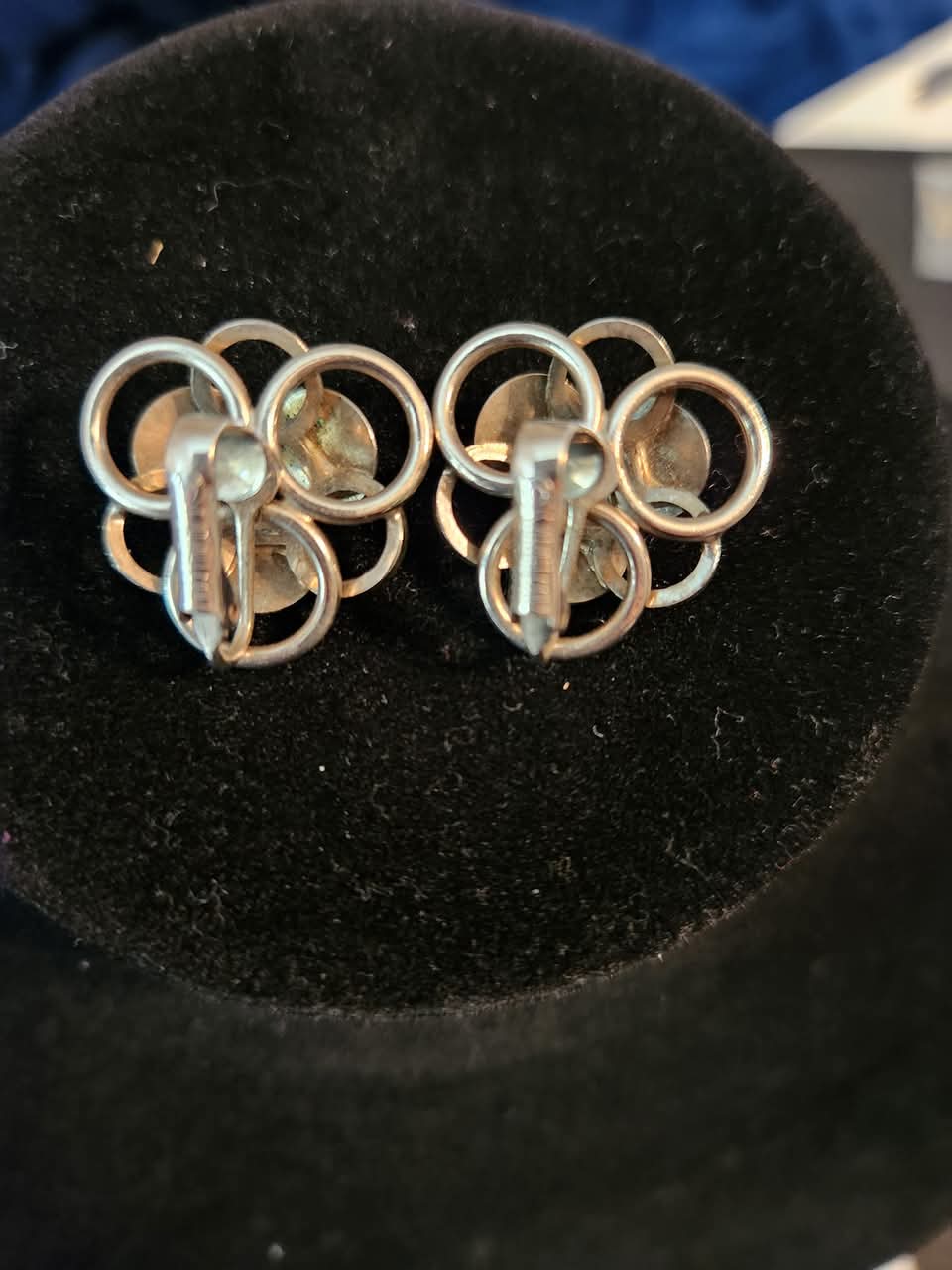 Sarah Coventry clip on earrings
