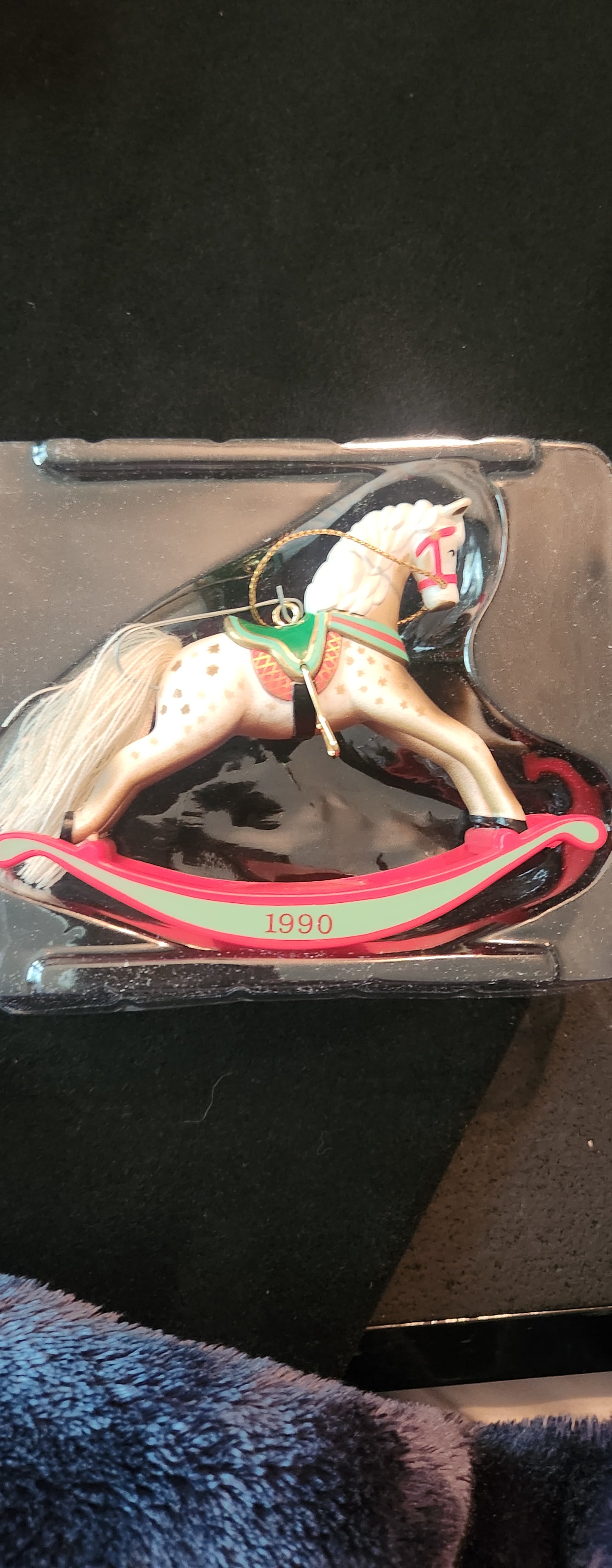 HALLMARK CHRISTMAS ORNAMENT 1990